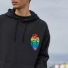 YOURTURN RAINBOW HEART HOODIE PRIDE UNISEX - Felpa Con Cappuccio - Black -Sconto YOURTURN in Italia 08e9ea15ba4c4b85adbb9cb39e06e27d