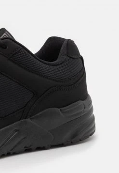 YOURTURN UNISEX - Sneakers Basse - Black 16 YOURTURN UNISEX - Sneakers Basse - Black -Sconto YOURTURN in Italia 1564c5fc120040e3a774a595021e45ef