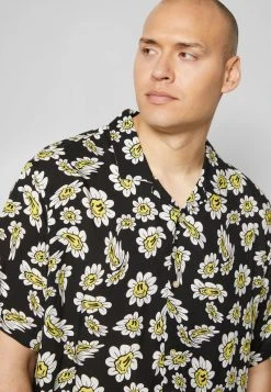 YOURTURN UNISEX - Camicia - Black -Sconto YOURTURN in Italia 18fdd79a3df3404780a11aa5ee2590d0