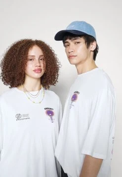 YOURTURN UNISEX - T-shirt Con Stampa - White -Sconto YOURTURN in Italia 1917fbd4e00e4498a2dc9324c050f93c