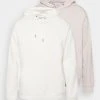 YOURTURN UNISEX 2 PACK - Felpa Con Cappuccio - Off-white/lilac 2 YOURTURN UNISEX 2 PACK - Felpa Con Cappuccio - Off-white/lilac -Sconto YOURTURN in Italia 191a32c8f83047dba6c54256d99e5ecb
