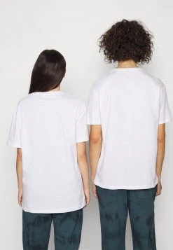 YOURTURN GRAPHIC TEE WINCENT WEISS UNISEX - T-shirt Con Stampa - White 13 YOURTURN GRAPHIC TEE WINCENT WEISS UNISEX - T-shirt Con Stampa - White -Sconto YOURTURN in Italia 1c4ce6ddb64946d59229a8fc05316793