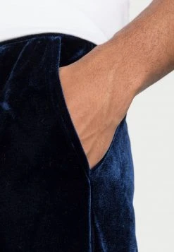 YOURTURN FESTIVE JOGGER UNISEX - Pantaloni Sportivi - Dark Blue -Sconto YOURTURN in Italia 34687897af5d4ab2821711d3e1fd1b46