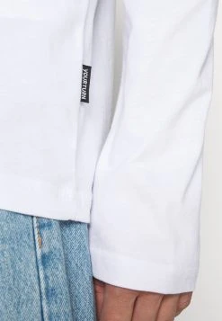 YOURTURN Maglietta A Manica Lunga - White, Unisex -Sconto YOURTURN in Italia 47be60fe1b4a402e91e35dda857d9810