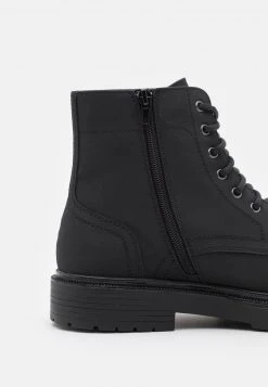 YOURTURN UNISEX - Stivaletti Stringati - Black -Sconto YOURTURN in Italia 560733947cb94102bbb9a6d19f4feb0b