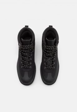 YOURTURN UNISEX - Stivaletti Stringati - Black -Sconto YOURTURN in Italia 5dc6c4a6e1284a74b40be57f4405e2bb