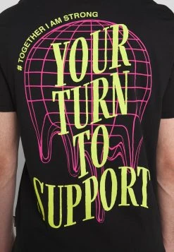 YOURTURN T-shirt Con Stampa - Black, Unisex -Sconto YOURTURN in Italia 80dd5751c37a492bbb6d7ca145046390