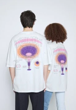 YOURTURN UNISEX - T-shirt Con Stampa - White -Sconto YOURTURN in Italia 856003b773774d3eb5beacd1016b2fe6