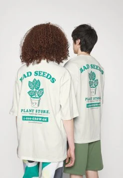 YOURTURN UNISEX - T-shirt Con Stampa - Offwhite -Sconto YOURTURN in Italia 9b64d858034a4248a7306c207e97d379