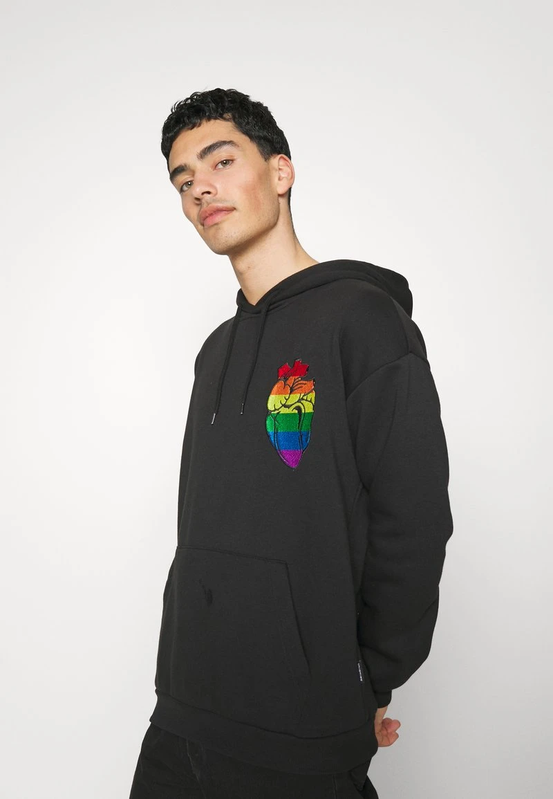 YOURTURN RAINBOW HEART HOODIE PRIDE UNISEX - Felpa Con Cappuccio - Black 9 YOURTURN RAINBOW HEART HOODIE PRIDE UNISEX - Felpa Con Cappuccio - Black - immagine 7