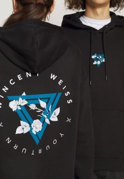 YOURTURN WINCENT WEISS UNISEX - Felpa Con Cappuccio - Black 11 YOURTURN WINCENT WEISS UNISEX - Felpa Con Cappuccio - Black -Sconto YOURTURN in Italia 9fe27dbc902f4e46bedeb55171530789
