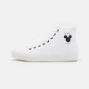 YOURTURN DISNEY UNISEX - Sneakers Alte - White 1 YOURTURN DISNEY UNISEX - Sneakers Alte - White -Sconto YOURTURN in Italia aef9d77794744003a6fc02aa4e99b67f