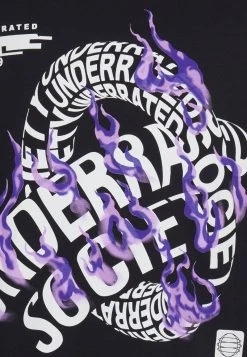 YOURTURN UNISEX - T-shirt Con Stampa - Black 7 YOURTURN UNISEX - T-shirt Con Stampa - Black -Sconto YOURTURN in Italia bf3f305a64fb48bca44ca658a37e85cf