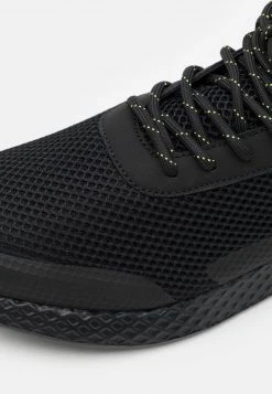 YOURTURN UNISEX - Sneakers Basse - Black -Sconto YOURTURN in Italia cf019048c4584bf696df1936aa790a40