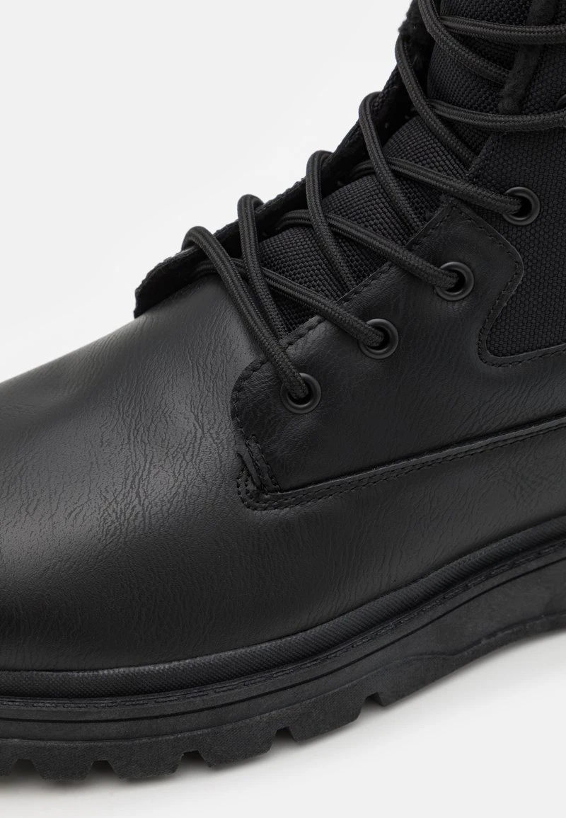 YOURTURN UNISEX - Stivaletti Stringati - Black 8 YOURTURN UNISEX - Stivaletti Stringati - Black - immagine 6