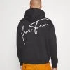 YOURTURN BOLD SCRIPT HOODIE UNISEX - Felpa - Black -Sconto YOURTURN in Italia debb29f9675a4da788efff62011efd02