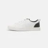 YOURTURN UNISEX - Sneakers Basse - White 1 YOURTURN UNISEX - Sneakers Basse - White -Sconto YOURTURN in Italia e283ca5669dd4b31bac23577433f0a56