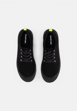 YOURTURN Stringate Sportive - Black, Unisex 11 YOURTURN Stringate Sportive - Black, Unisex -Sconto YOURTURN in Italia fb044b8fe0b3423e8757981b7d1d62b8