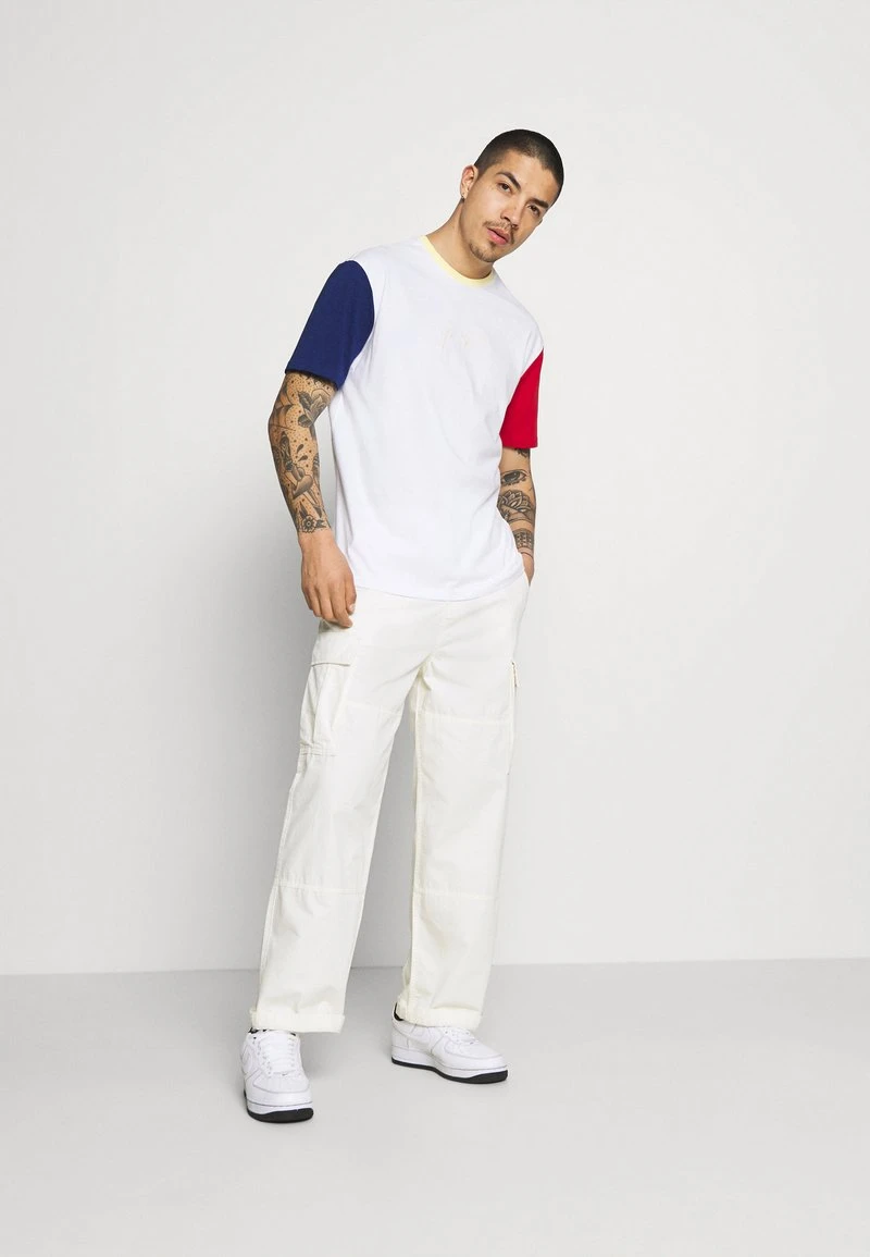 YOURTURN UNISEX - T-shirt Con Stampa - White/blue/red 4 YOURTURN UNISEX - T-shirt Con Stampa - White/blue/red - immagine 2